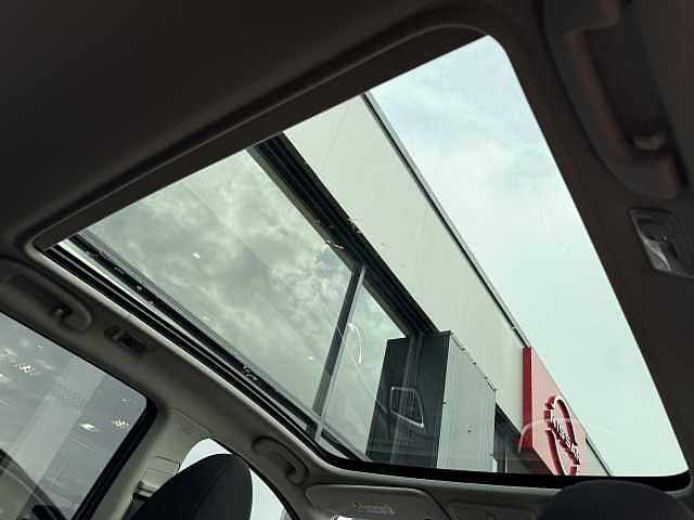 Nissan Qashqai 1.7 dCi N-Connecta 5dr