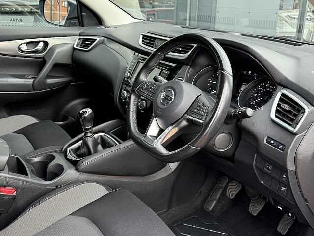Nissan Qashqai 1.7 dCi N-Connecta 5dr