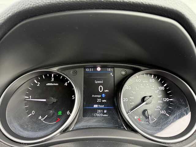 Nissan Qashqai 1.7 dCi N-Connecta 5dr