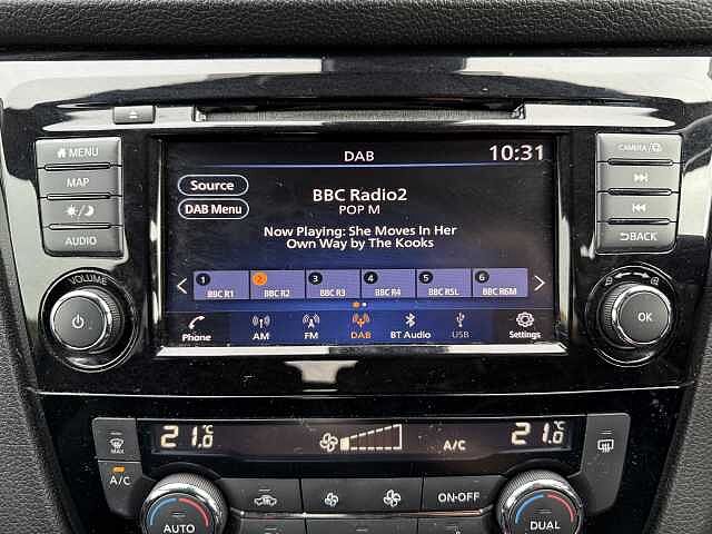 Nissan Qashqai 1.7 dCi N-Connecta 5dr