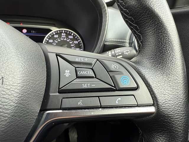 Nissan Juke 1.0 DiG-T 114 Tekna 5dr