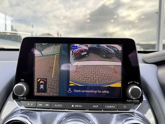 Nissan Juke 1.0 DiG-T 114 Tekna 5dr