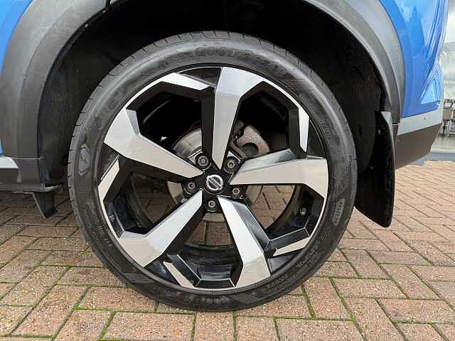 Nissan Juke 1.0 DiG-T 114 Tekna 5dr