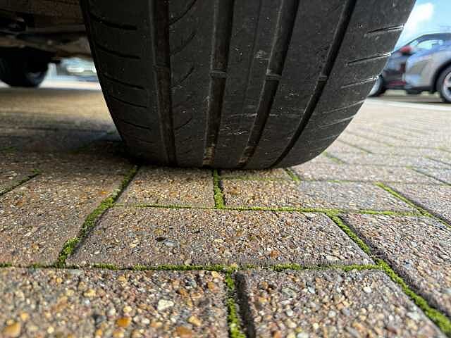 Nissan Qashqai 1.3 DiG-T MH N-Connecta 5dr