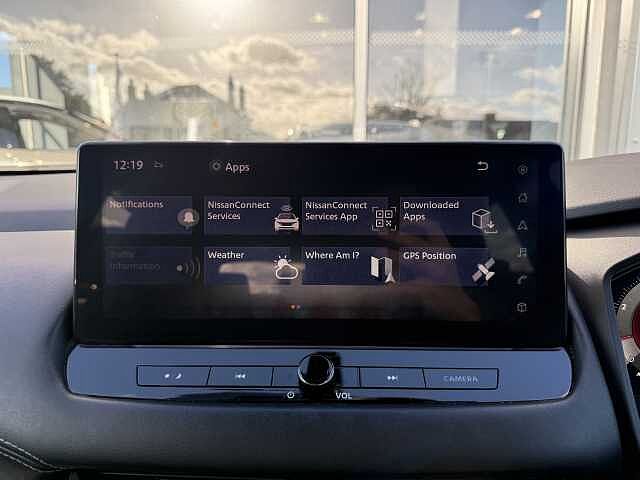 Nissan Qashqai 1.3 DiG-T MH N-Connecta 5dr