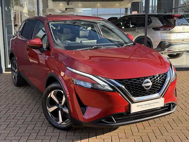 Nissan Qashqai 1.3 DiG-T MH N-Connecta 5dr