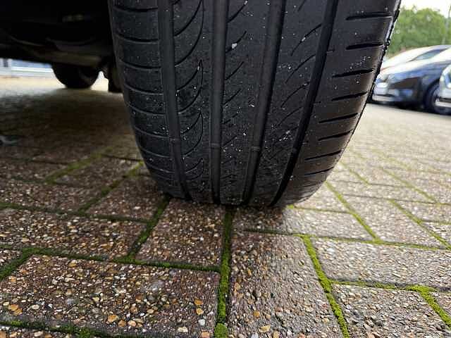 Nissan Qashqai 1.3 DiG-T MH Tekna 5dr