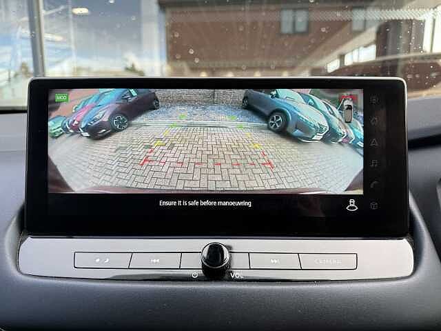 Nissan Qashqai 1.3 DiG-T MH Tekna 5dr