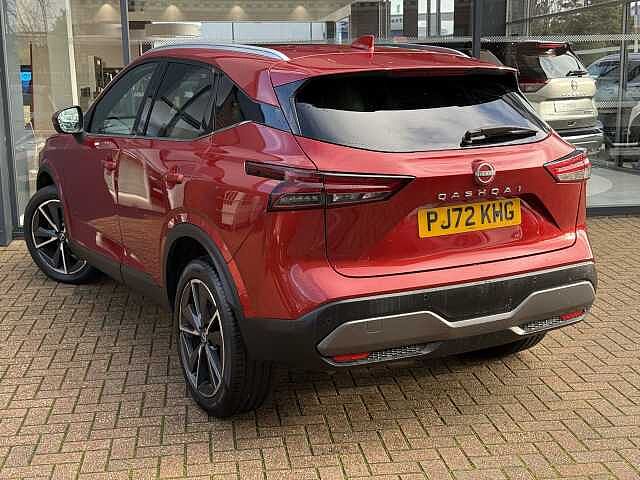 Nissan Qashqai 1.3 DiG-T MH Tekna 5dr