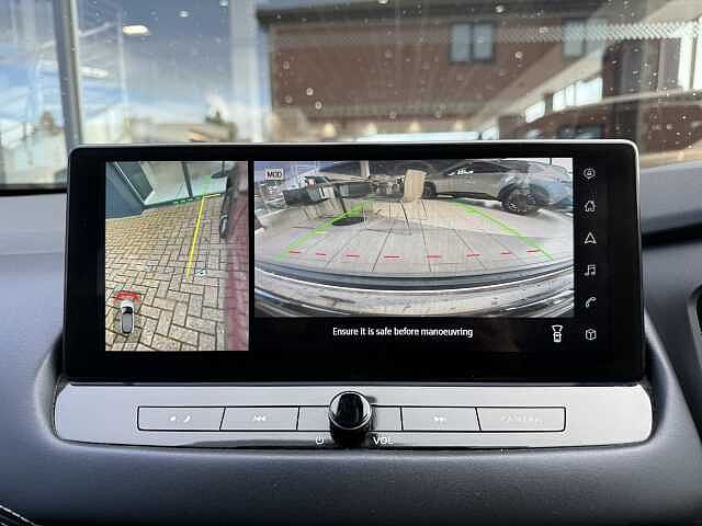 Nissan Qashqai 1.3 DiG-T MH Tekna 5dr