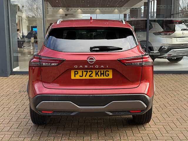 Nissan Qashqai 1.3 DiG-T MH Tekna 5dr