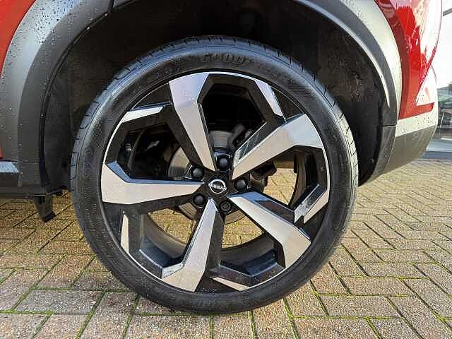 Nissan Juke 1.0 DiG-T 114 Tekna 5dr