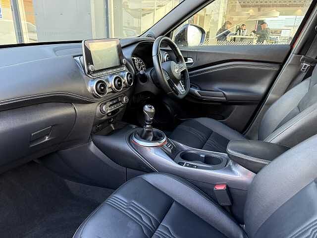 Nissan Juke 1.0 DiG-T 114 Tekna 5dr