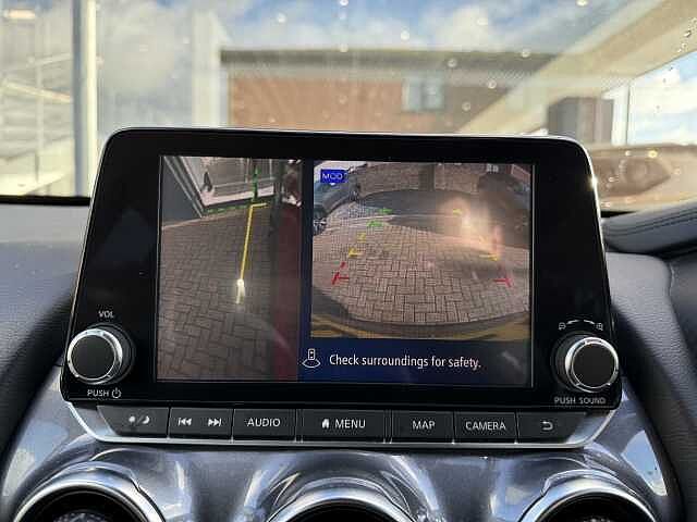 Nissan Juke 1.0 DiG-T 114 Tekna 5dr