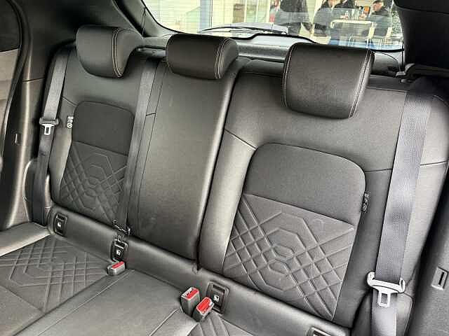 Nissan Juke 1.0 DiG-T 114 Tekna 5dr