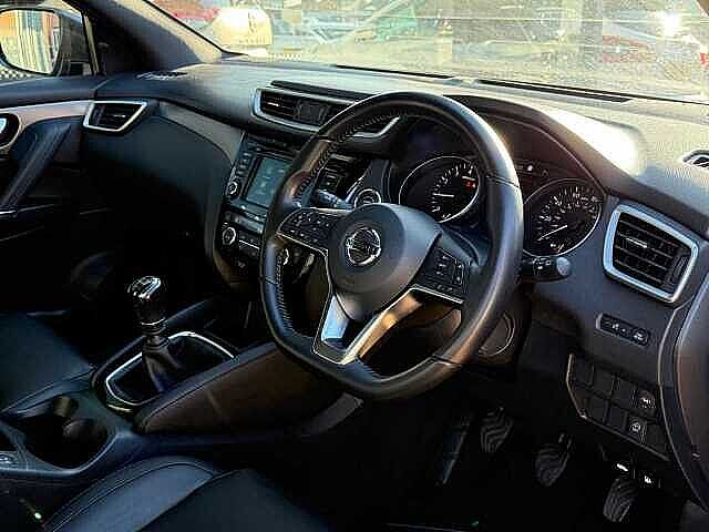 Nissan Qashqai 1.3 DiG-T Tekna+ 5dr