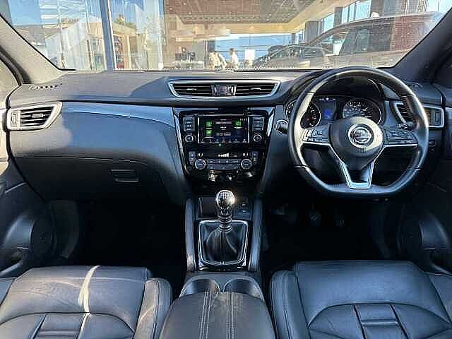 Nissan Qashqai 1.3 DiG-T Tekna+ 5dr