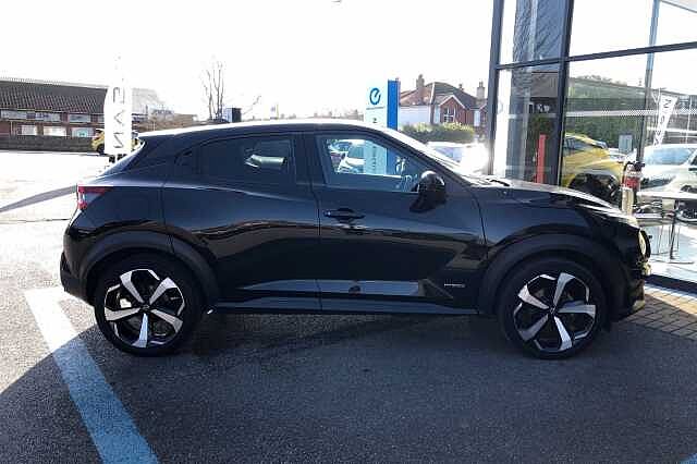 Nissan Juke 1.6 Hybrid Tekna 5dr Auto
