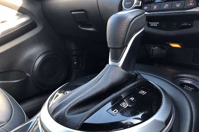 Nissan Juke 1.6 Hybrid Tekna 5dr Auto