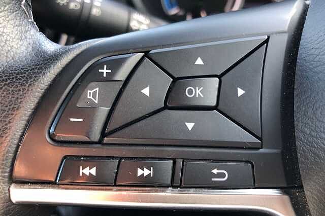 Nissan Juke 1.6 Hybrid Tekna 5dr Auto