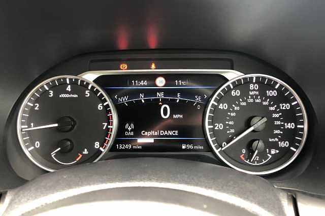 Nissan Juke 1.0 DiG-T 114 Tekna 5dr