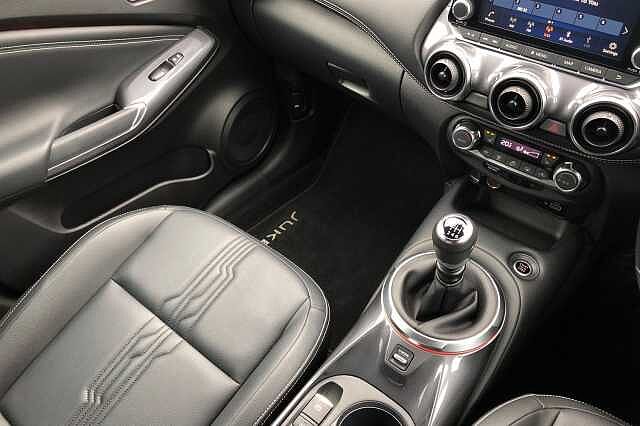 Nissan Juke 1.0 DiG-T 114 Tekna 5dr