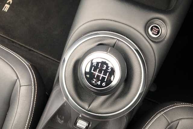 Nissan Juke 1.0 DiG-T 114 Tekna 5dr