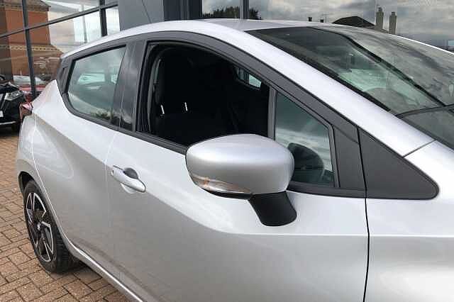 Nissan Micra 1.0 IG-T 92 Acenta 5dr CVT
