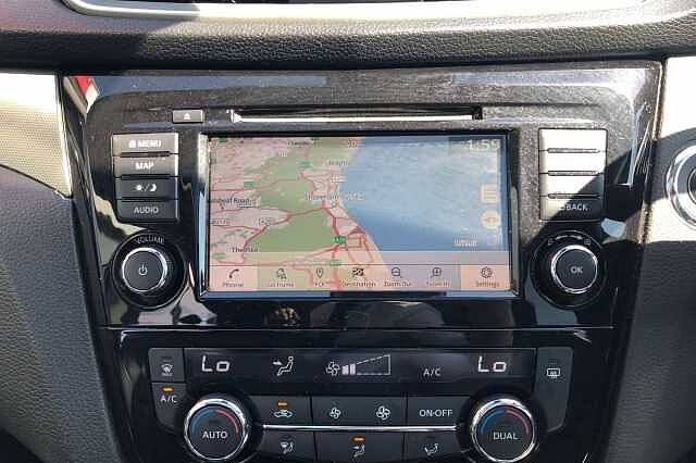 Nissan Qashqai 1.3 DiG-T N-Motion 5dr