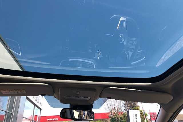 Nissan Qashqai 1.3 DiG-T N-Motion 5dr