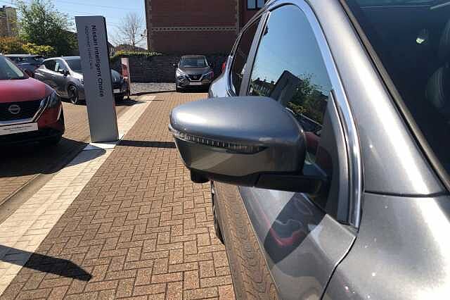 Nissan Qashqai 1.3 DiG-T N-Motion 5dr