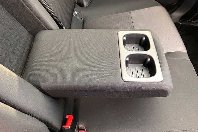 Nissan Qashqai 1.3 DiG-T MH N-Connecta 5dr