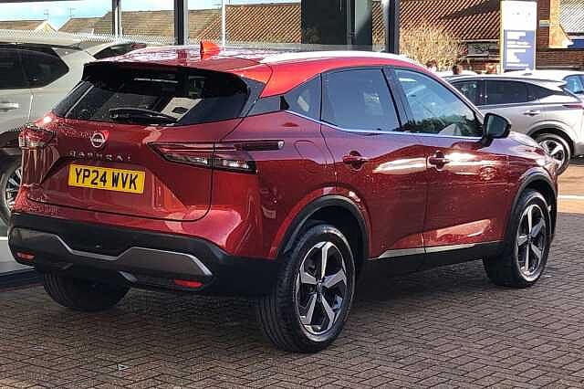 Nissan Qashqai 1.3 DiG-T MH N-Connecta 5dr