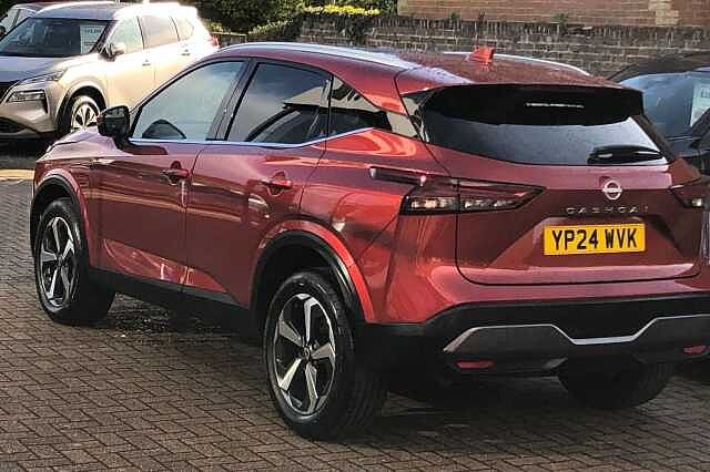 Nissan Qashqai 1.3 DiG-T MH N-Connecta 5dr