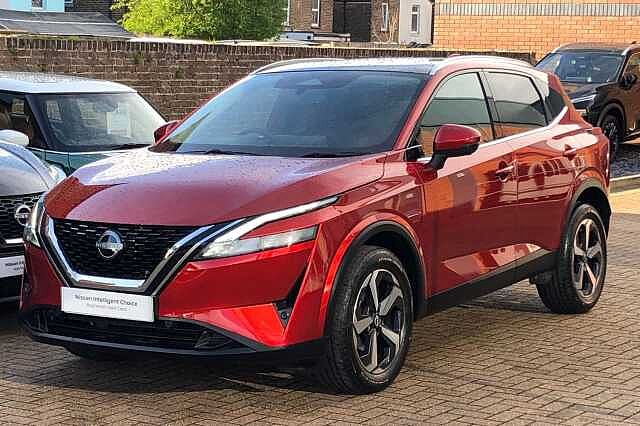 Nissan Qashqai 1.3 DiG-T MH N-Connecta 5dr