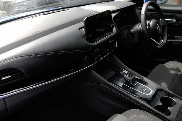 Nissan Qashqai 1.3 DiG-T MH 158 N-Connecta 5dr Xtronic