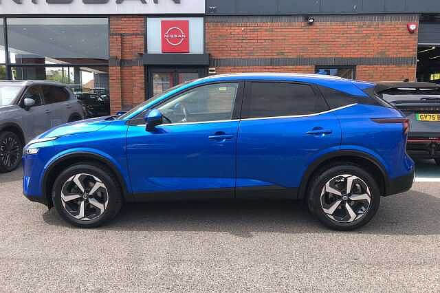 Nissan Qashqai 1.3 DiG-T MH 158 N-Connecta 5dr Xtronic