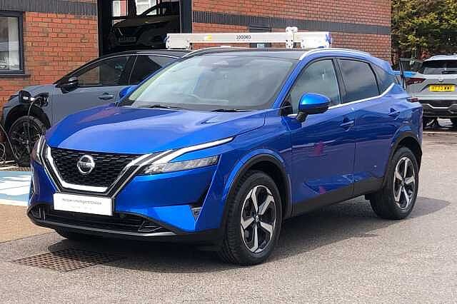 Nissan Qashqai 1.3 DiG-T MH 158 N-Connecta 5dr Xtronic