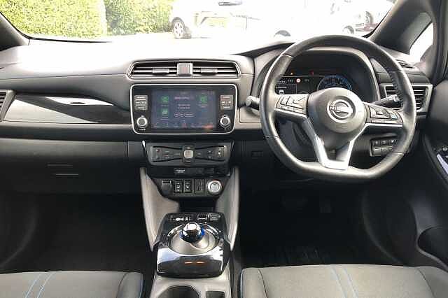Nissan Leaf 110kW N-Connecta 39kWh 5dr Auto