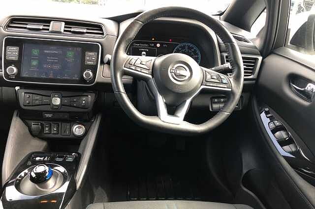 Nissan Leaf 110kW N-Connecta 39kWh 5dr Auto