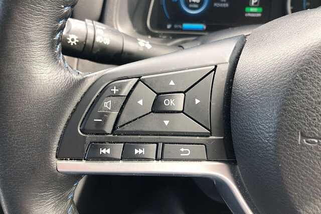 Nissan Leaf 110kW N-Connecta 39kWh 5dr Auto