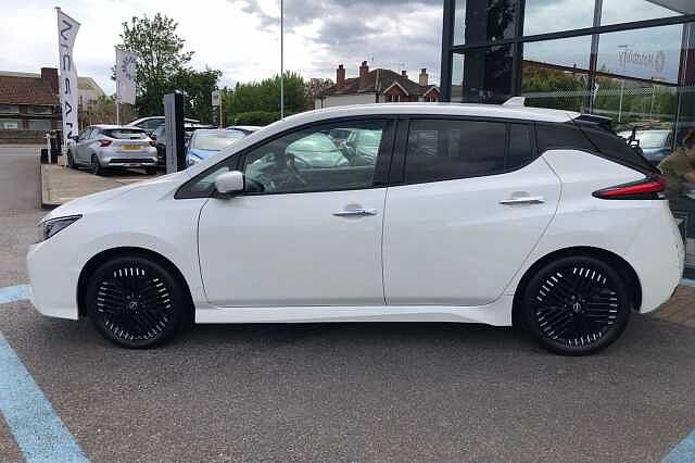 Nissan Leaf 110kW N-Connecta 39kWh 5dr Auto