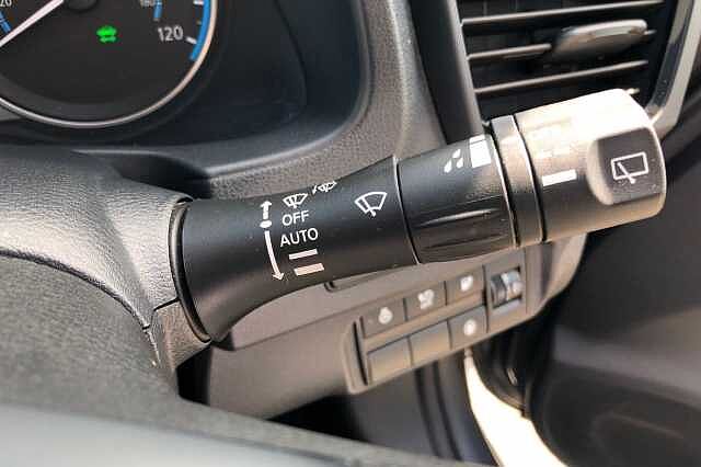 Nissan Leaf 110kW N-Connecta 39kWh 5dr Auto