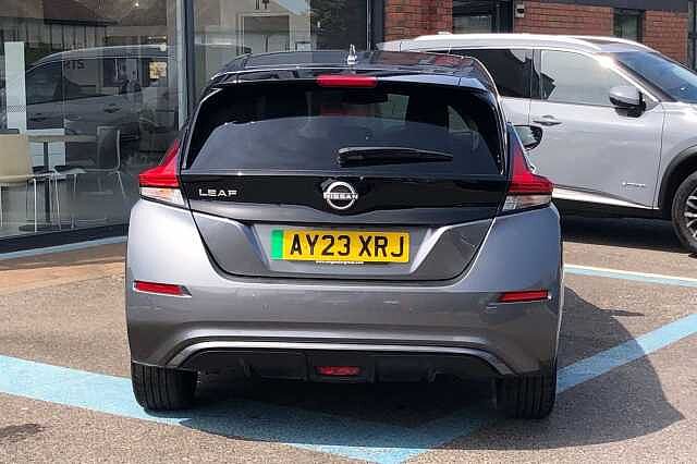 Nissan Leaf 110kW N-Connecta 39kWh 5dr Auto
