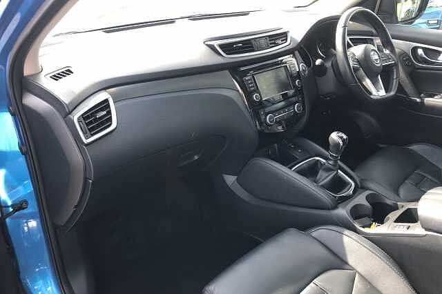 Nissan Qashqai 1.3 DiG-T N-Motion 5dr