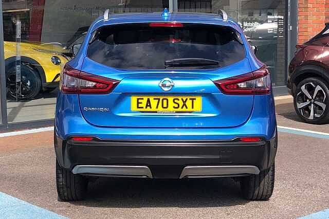 Nissan Qashqai 1.3 DiG-T N-Motion 5dr