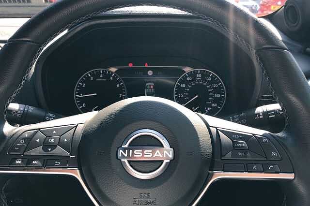 Nissan Juke 1.0 DiG-T 114 N-Connecta 5dr