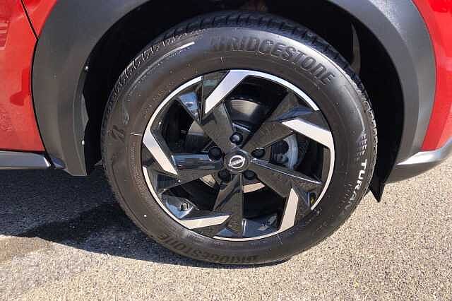 Nissan Juke 1.0 DiG-T 114 N-Connecta 5dr