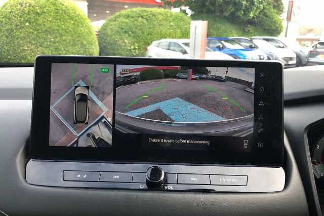 Nissan Qashqai 1.3 DiG-T MH N-Connecta 5dr