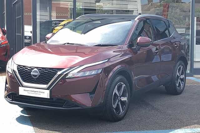 Nissan Qashqai 1.3 DiG-T MH N-Connecta 5dr